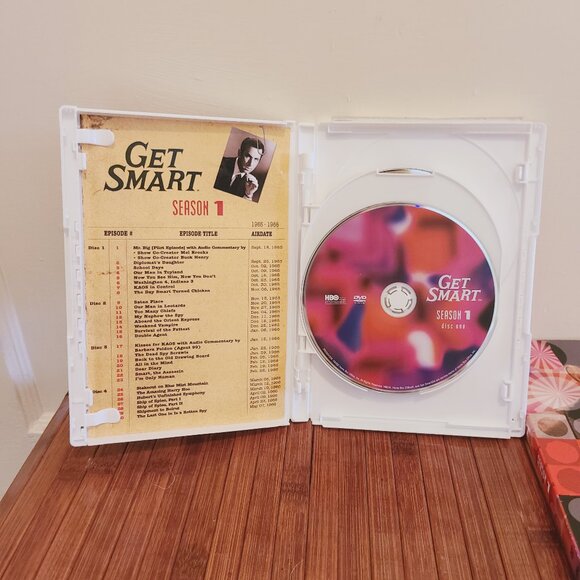 Original Get Smart Series - Season One - Picture 4 of 6